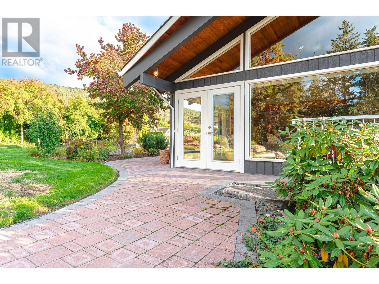 3029 Spruce Drive, Naramata, British Columbia  V0H 1N1 - Photo 67 - 10346723