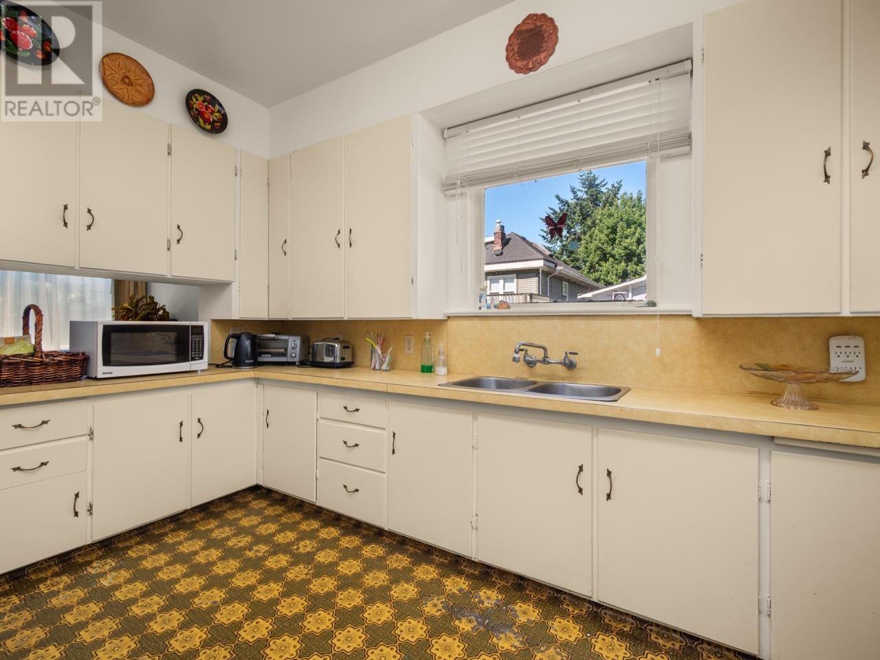 1524 William Street, Vancouver, British Columbia  V5L 2R2 - Photo 11 - R3028151