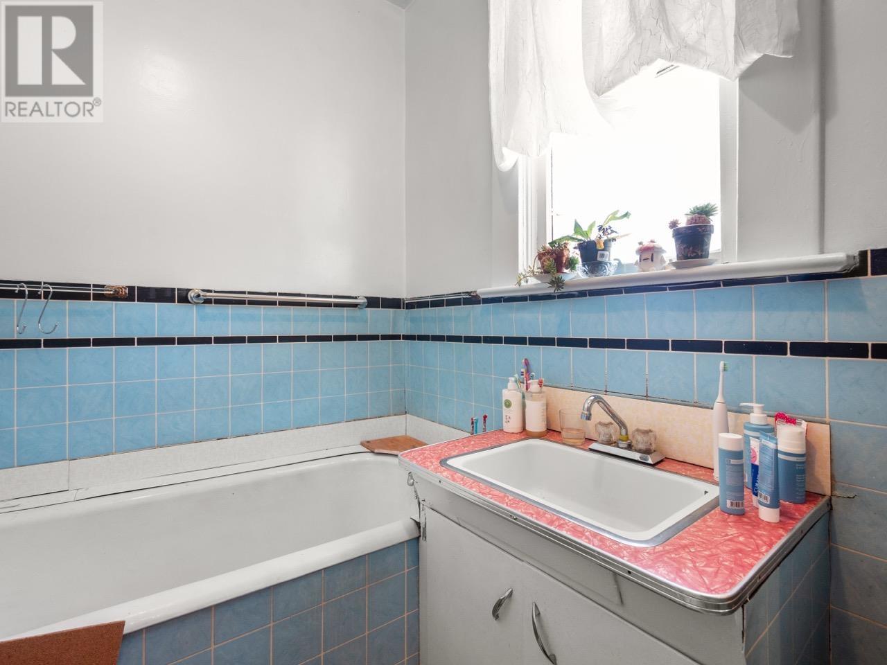 1524 William Street, Vancouver, British Columbia  V5L 2R2 - Photo 22 - R3028151