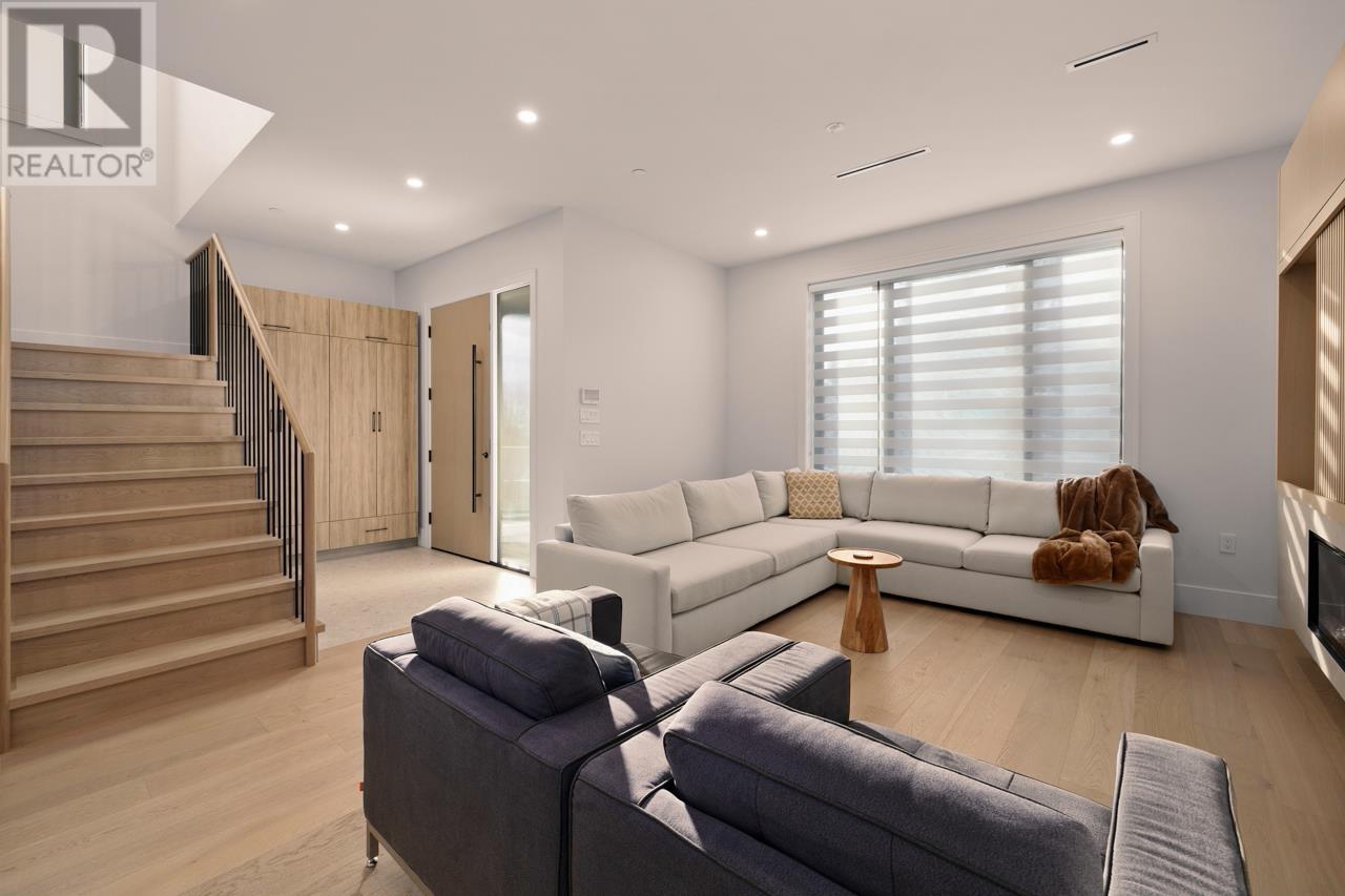 6408 Vine Street, Vancouver, British Columbia  V6M 4B1 - Photo 6 - R3028474