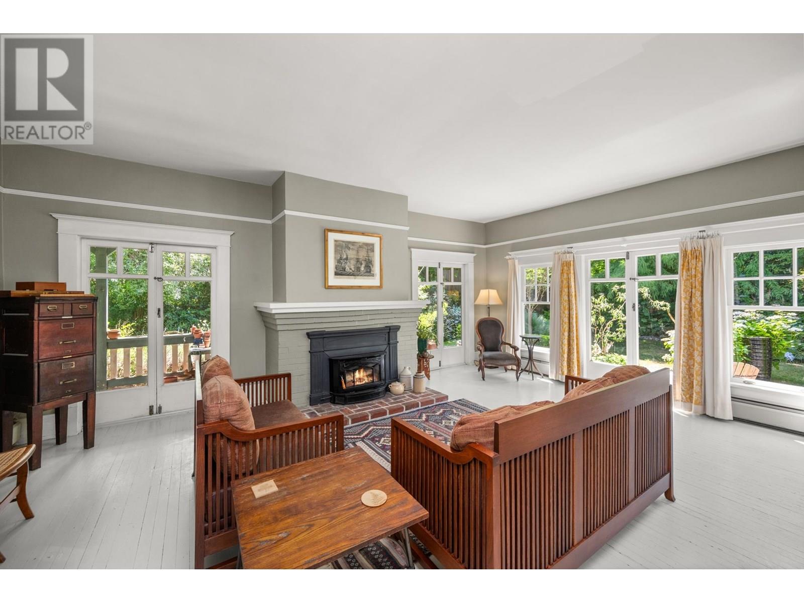 12535 216 Street, Maple Ridge, British Columbia  V2X 5K4 - Photo 4 - R3032935