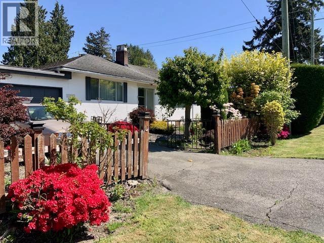 10880 Southridge Road, Richmond, British Columbia  V7A 2X4 - Photo 3 - R3041636