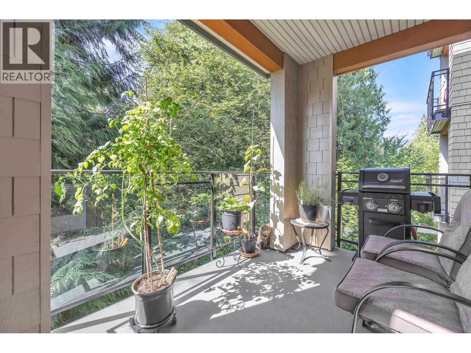 306 3399 Noel Drive, Burnaby, British Columbia  V3J 0G8 - Photo 11 - R3042563