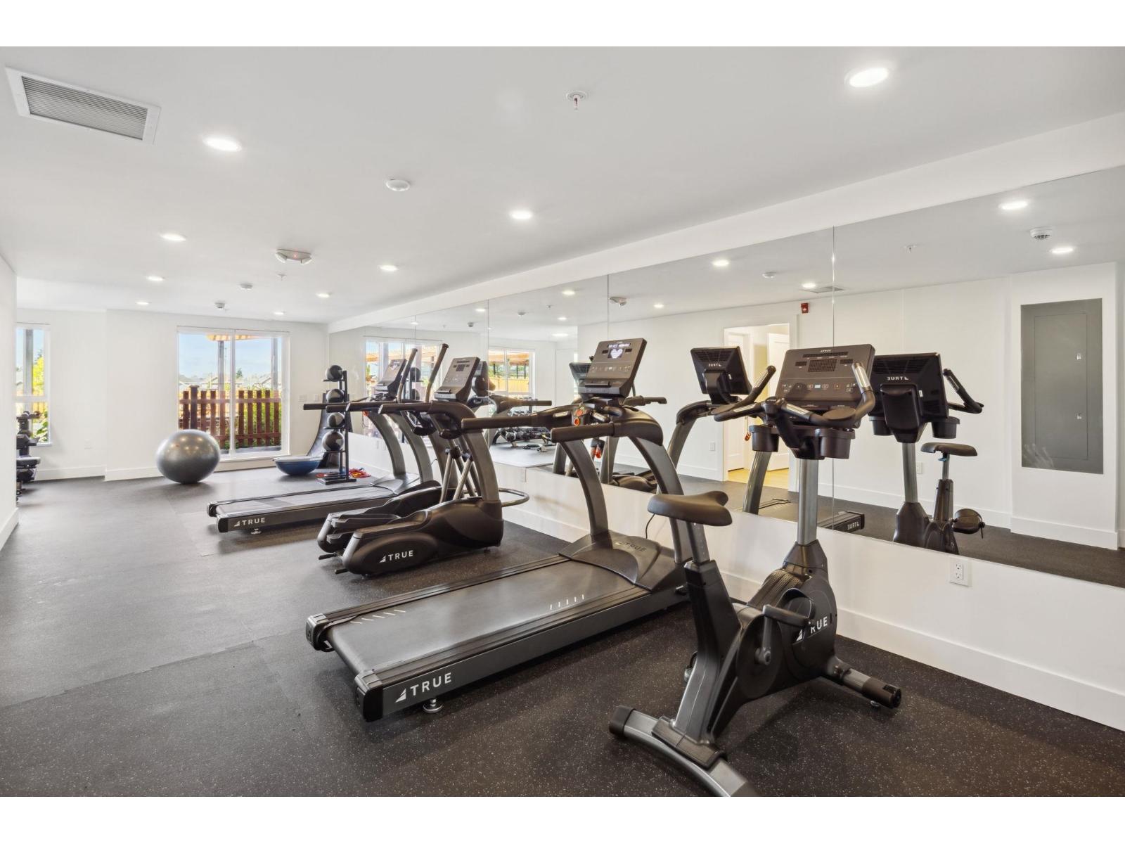 216 20282 72b Avenue, Langley, British Columbia  V2Y 1T9 - Photo 13 - R3043660