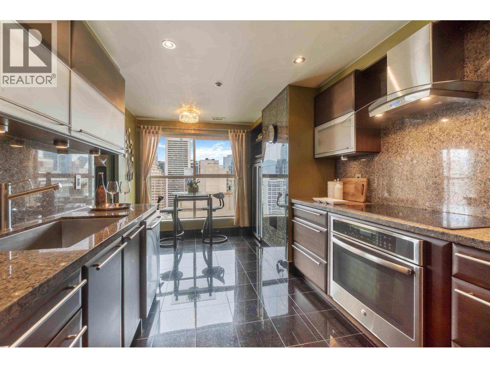 2201 909 Burrard Street, Vancouver, British Columbia  V6Z 2N2 - Photo 12 - R3045616