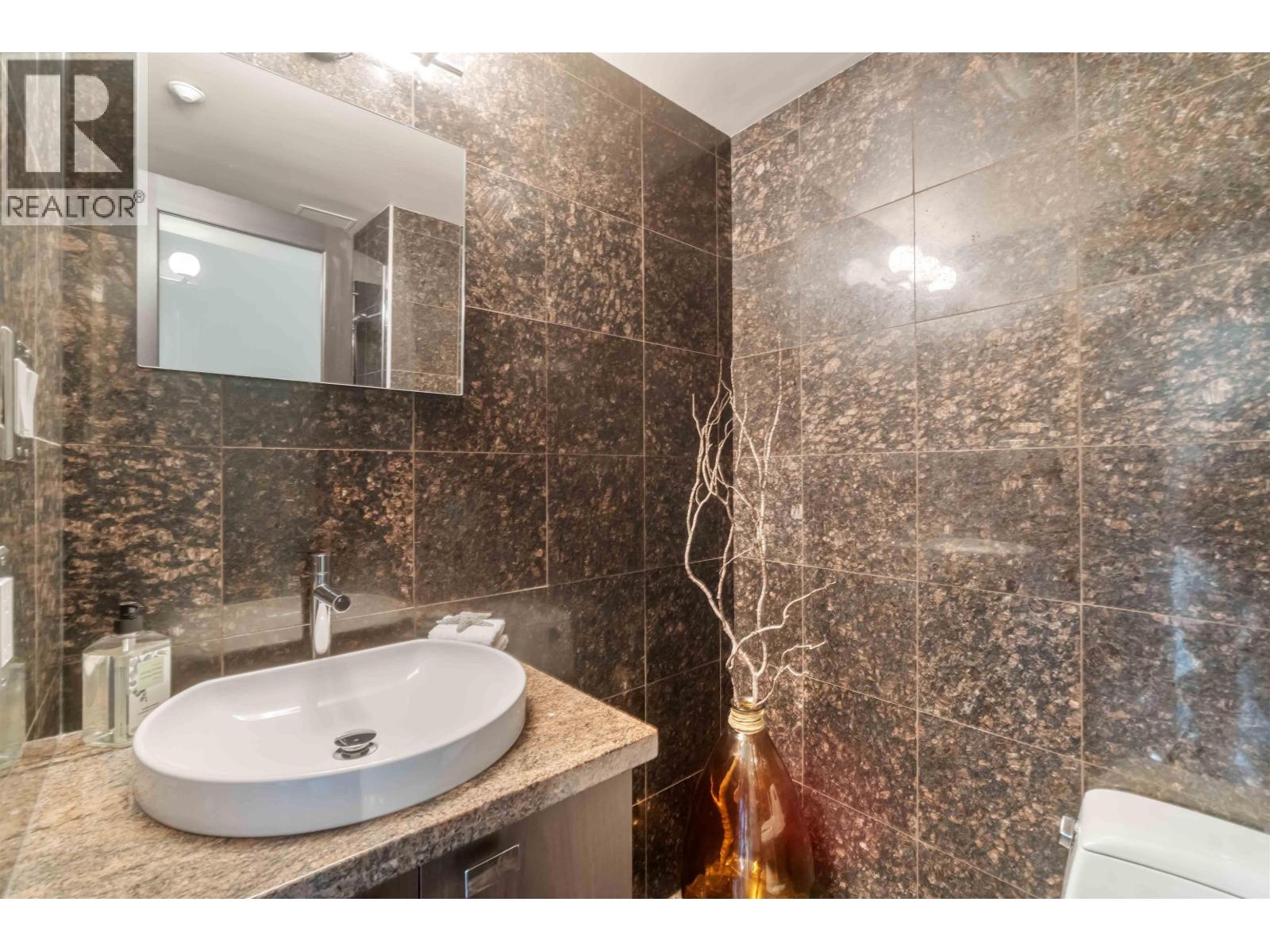 2201 909 Burrard Street, Vancouver, British Columbia  V6Z 2N2 - Photo 31 - R3045616