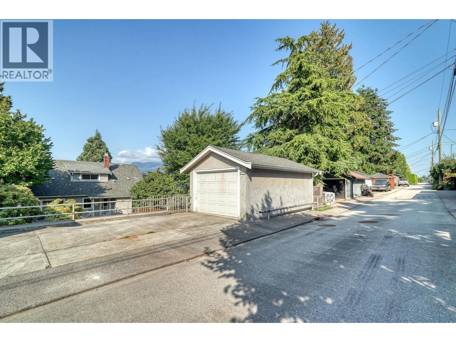 3746 Edinburgh Street, Burnaby, British Columbia  V5C 1R5 - Photo 30 - R3046732