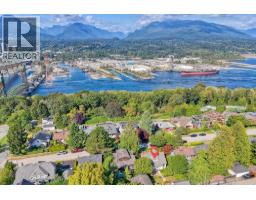 3746 EDINBURGH STREET, burnaby, British Columbia