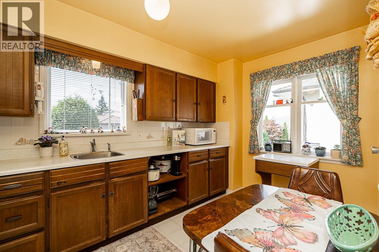 5388 Halley Avenue, Burnaby, British Columbia  V5H 2P8 - Photo 10 - R3048789