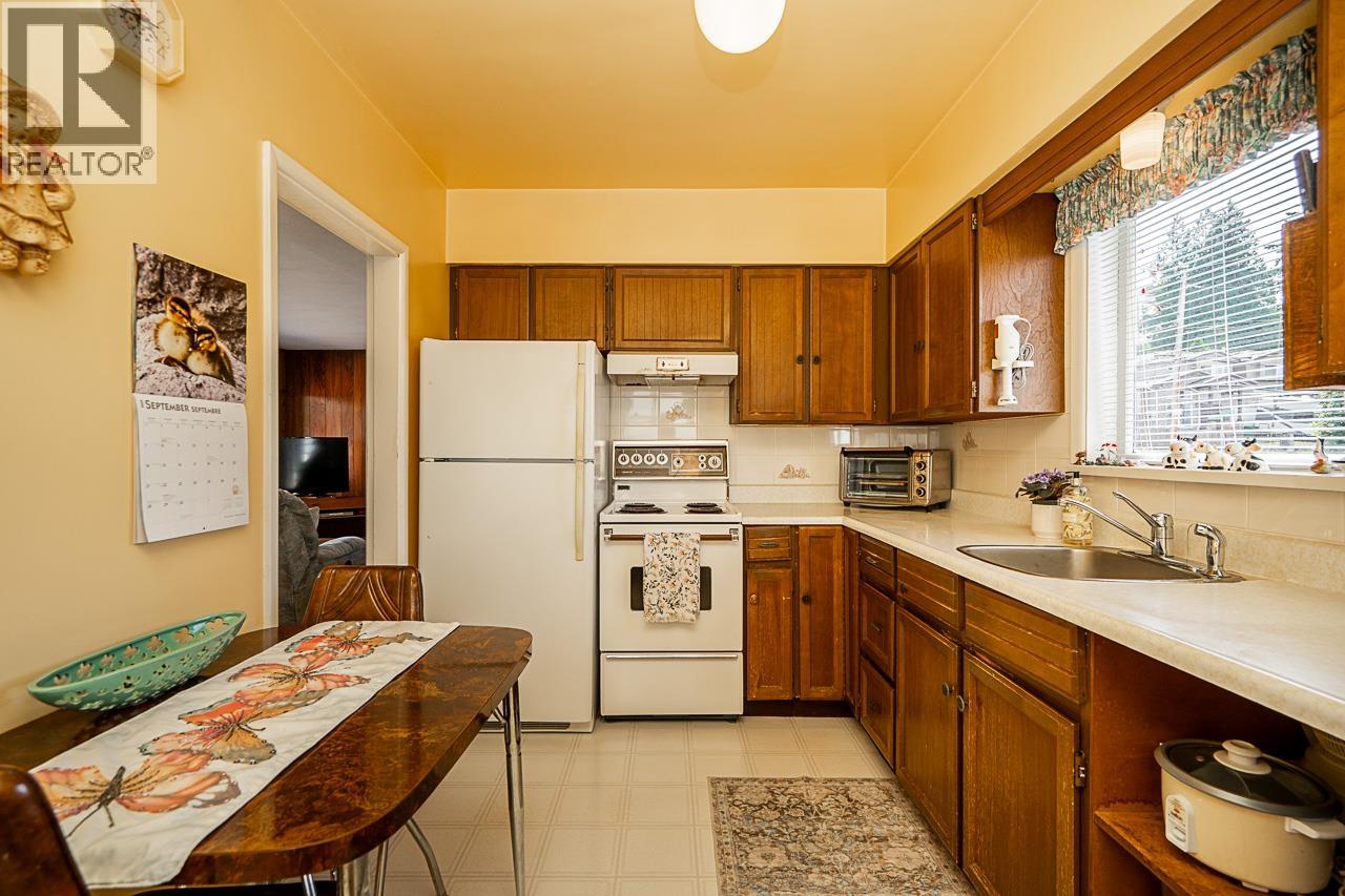 5388 Halley Avenue, Burnaby, British Columbia  V5H 2P8 - Photo 9 - R3048789