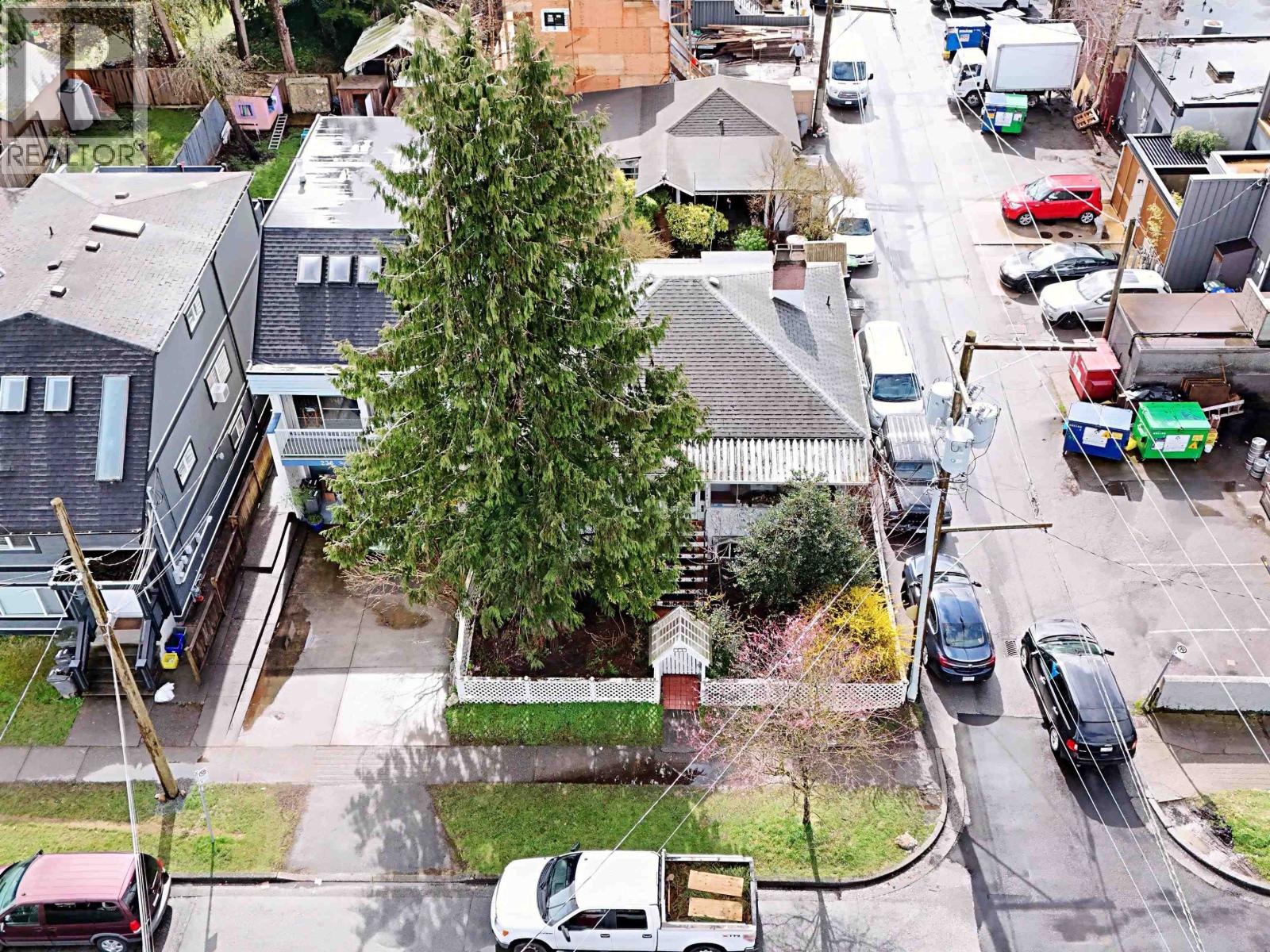 228 E 26th Avenue, Vancouver, British Columbia  V5V 2H3 - Photo 32 - R3054340