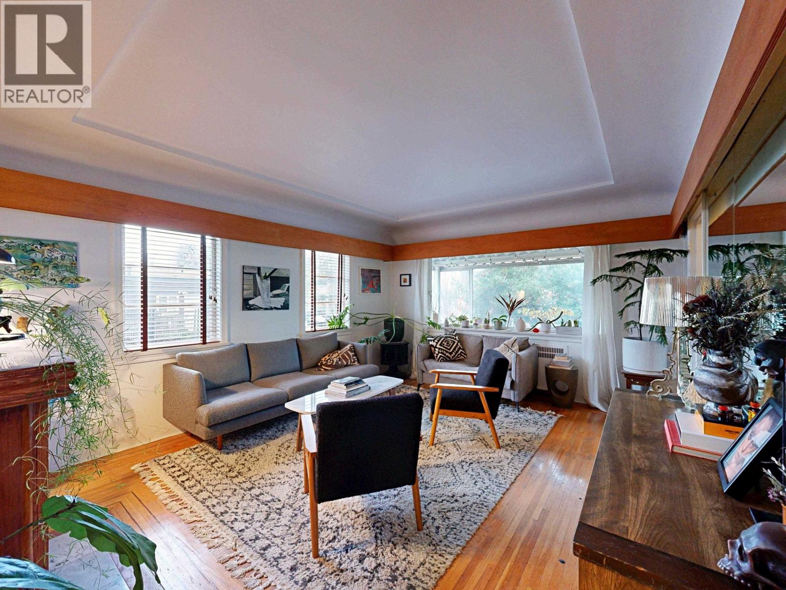 228 E 26th Avenue, Vancouver, British Columbia  V5V 2H3 - Photo 6 - R3054340