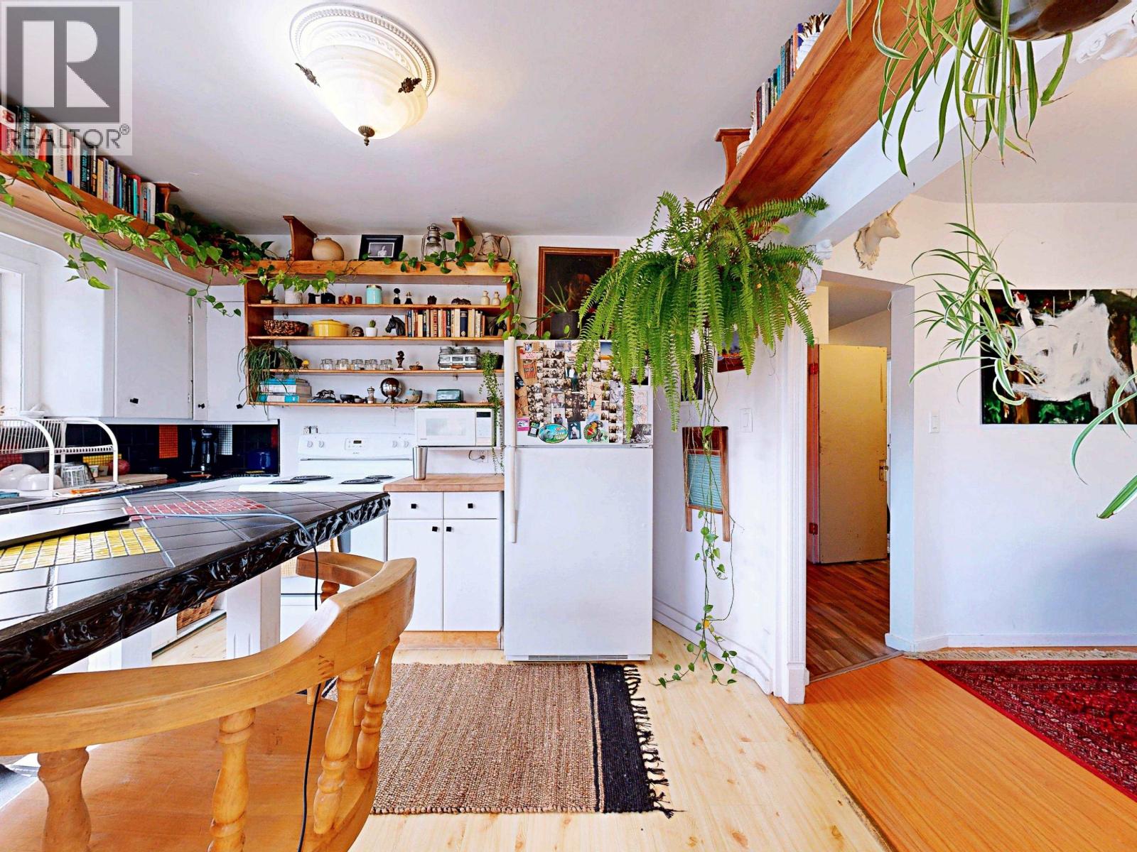 228 E 26th Avenue, Vancouver, British Columbia  V5V 2H3 - Photo 9 - R3054340