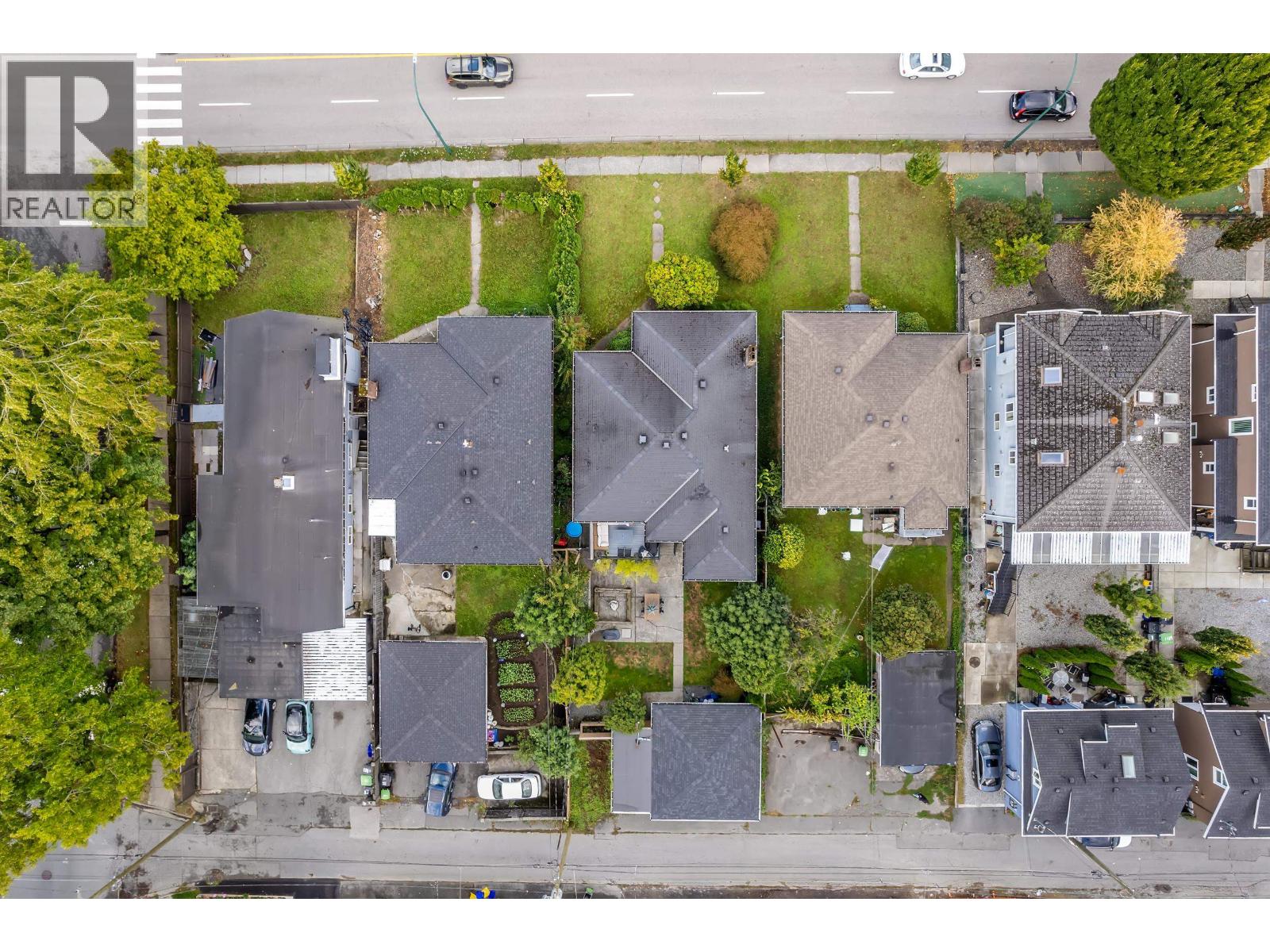 2624 E 1st Avenue, Vancouver, British Columbia  V5M 1A5 - Photo 3 - R3054555