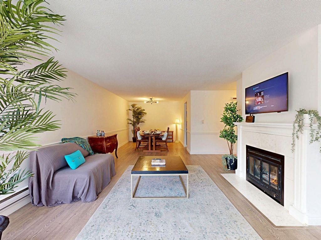 106 1467 Martin Street, White Rock, British Columbia  V4B 3W8 - Photo 2 - R3057248