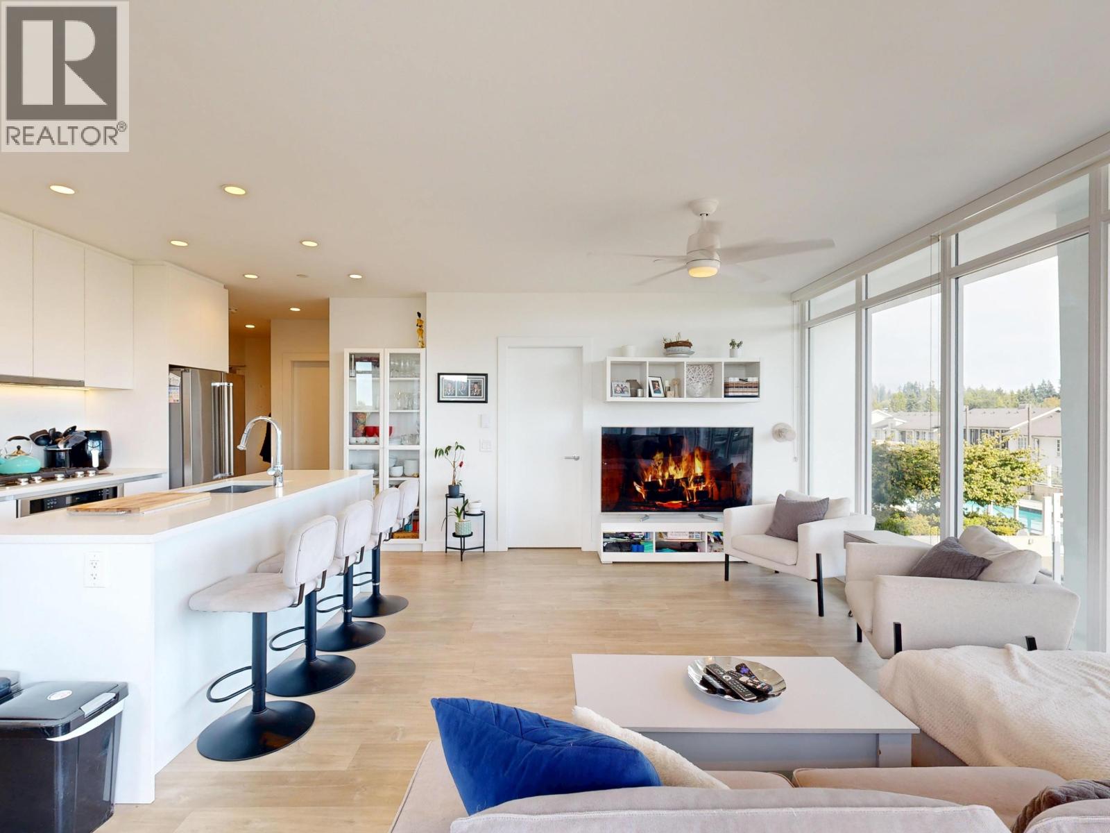 404 657 Whiting Way, Coquitlam, British Columbia  V3J 0J6 - Photo 12 - R3058742