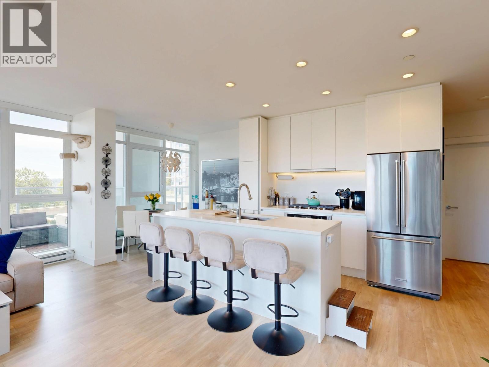 404 657 Whiting Way, Coquitlam, British Columbia  V3J 0J6 - Photo 6 - R3058742