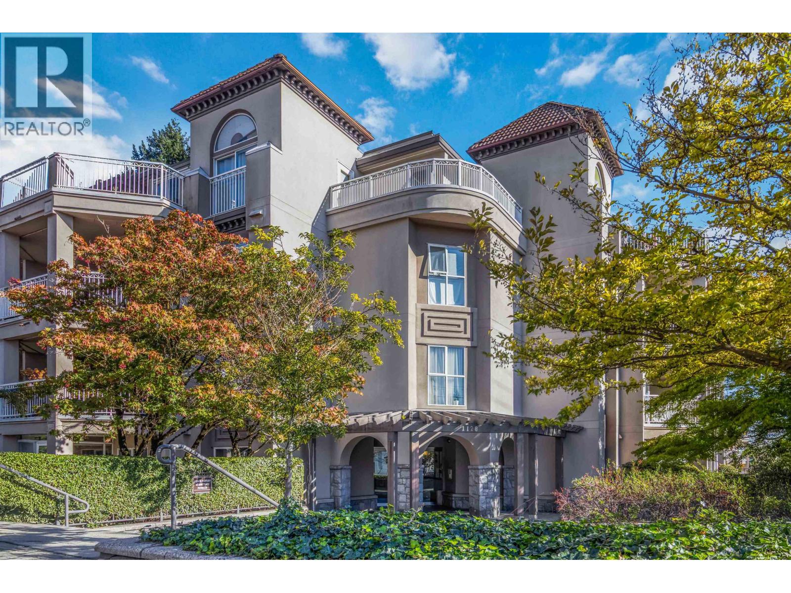 402 1128 SIXTH AVENUE, new westminster, British Columbia