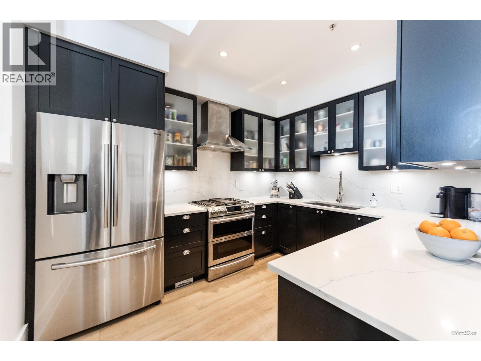 1017 W 8th Avenue, Vancouver, British Columbia  V6H 1C3 - Photo 10 - R3061123