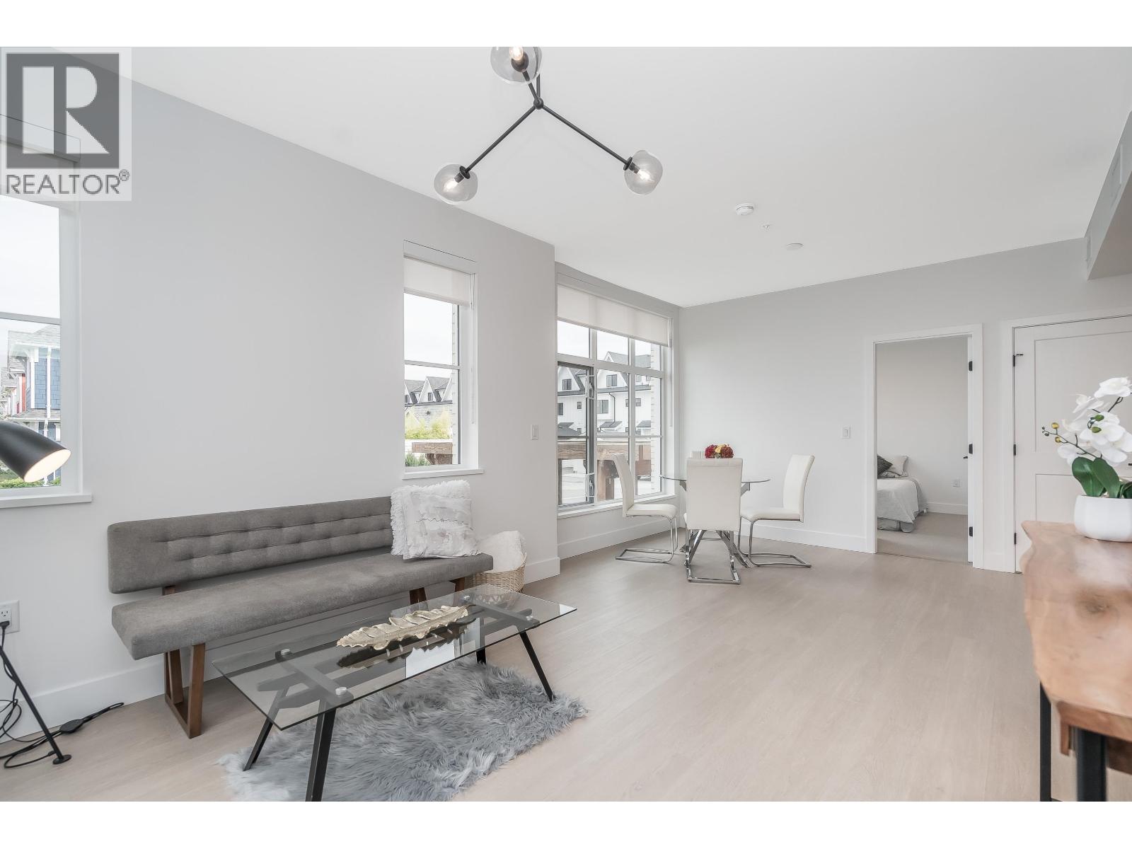 102 320 Ridge Street, Delta, British Columbia  V4L 0B5 - Photo 3 - R3061213