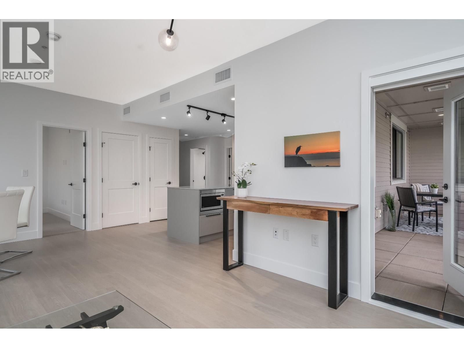 102 320 Ridge Street, Delta, British Columbia  V4L 0B5 - Photo 4 - R3061213