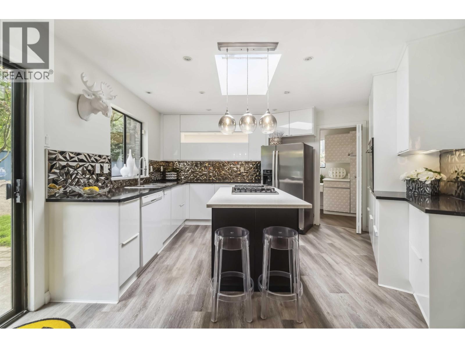 4133 Tytahun Crescent, Vancouver, British Columbia  V6N 3N1 - Photo 10 - R3061477