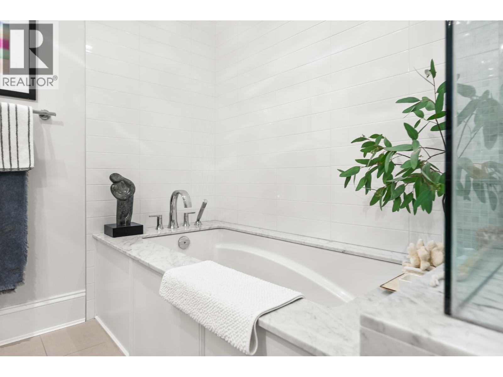 98 W 18th Avenue, Vancouver, British Columbia  V5Y 2A4 - Photo 31 - R3061775