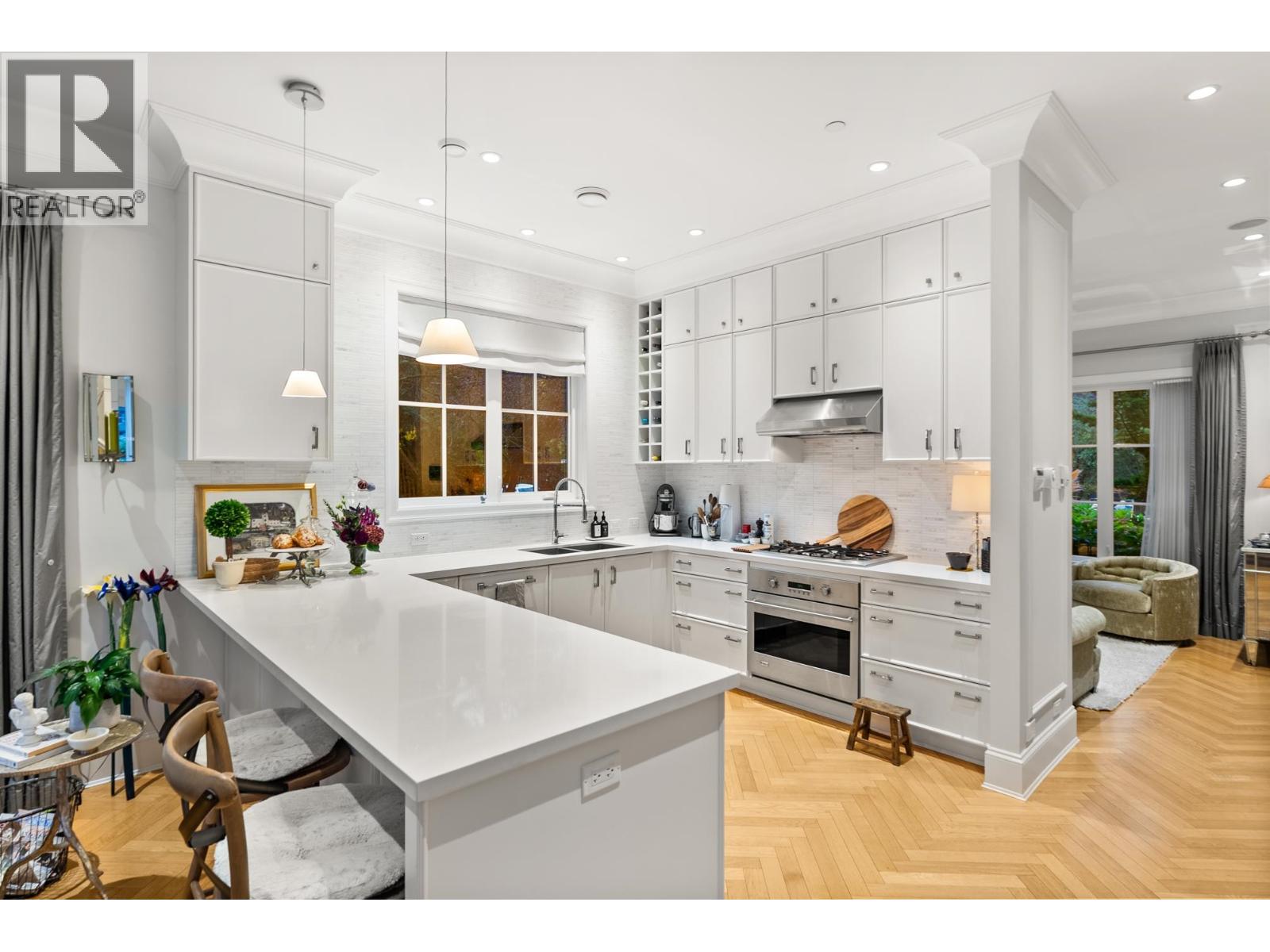 98 W 18th Avenue, Vancouver, British Columbia  V5Y 2A4 - Photo 9 - R3061775