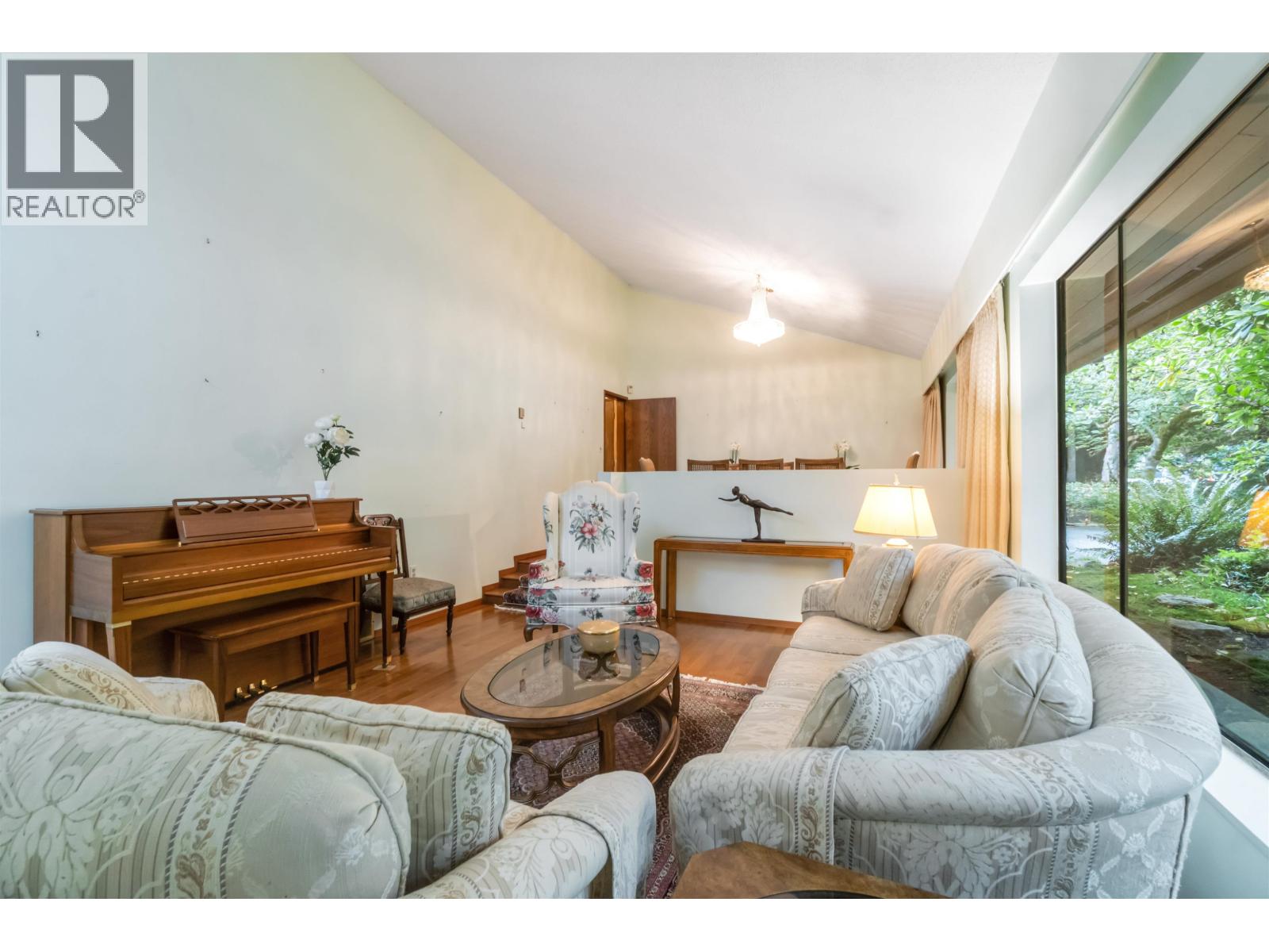 4262 Yuculta Crescent, Vancouver, British Columbia  V6N 3R5 - Photo 7 - R3062253