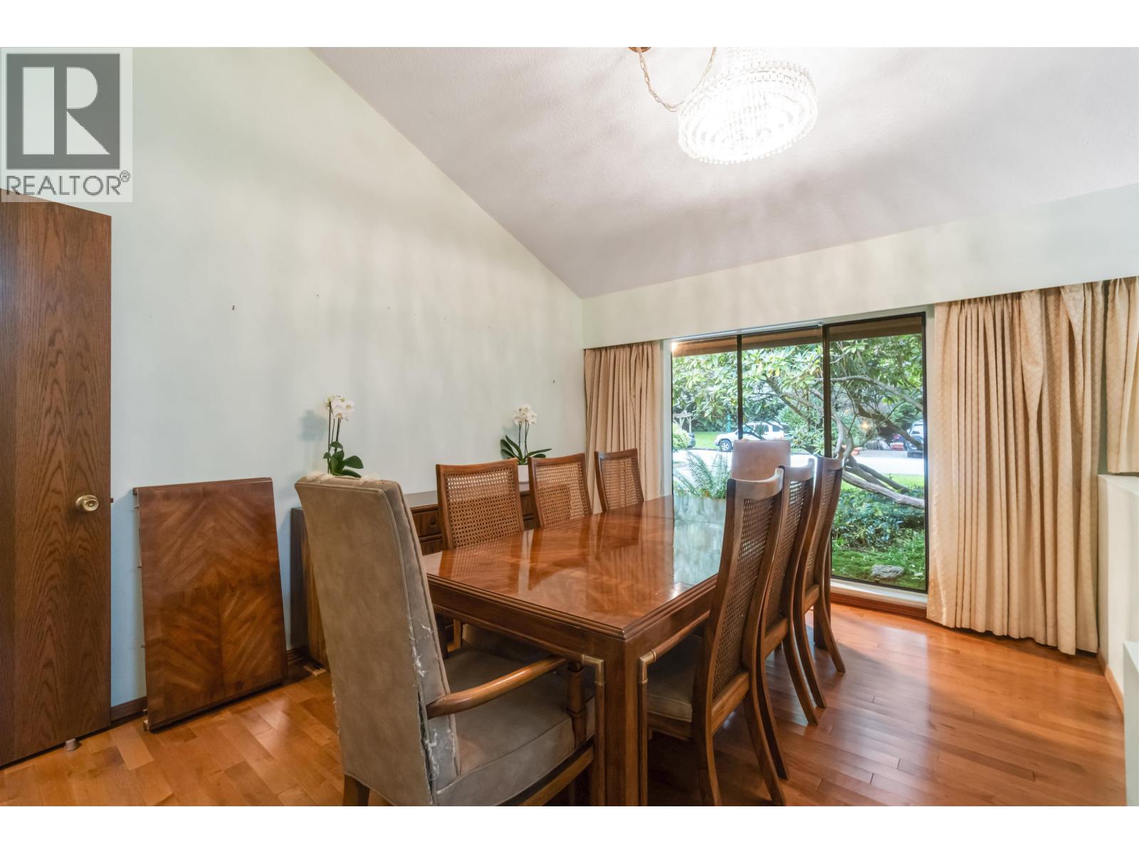 4262 Yuculta Crescent, Vancouver, British Columbia  V6N 3R5 - Photo 8 - R3062253