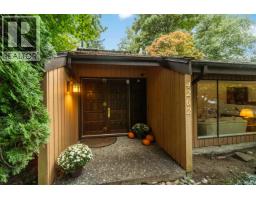 4262 YUCULTA CRESCENT, vancouver, British Columbia