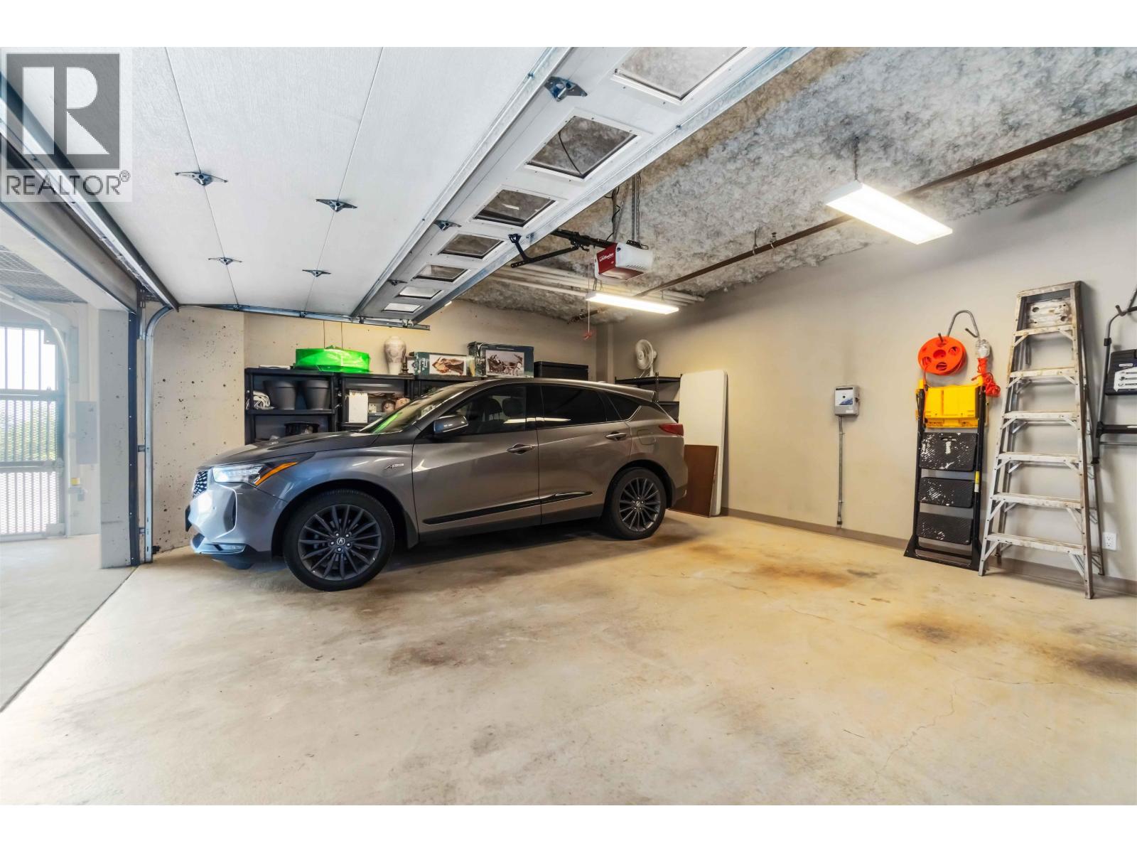 304 2535 Garden Court, West Vancouver, British Columbia  V7S 0A1 - Photo 37 - R3062981