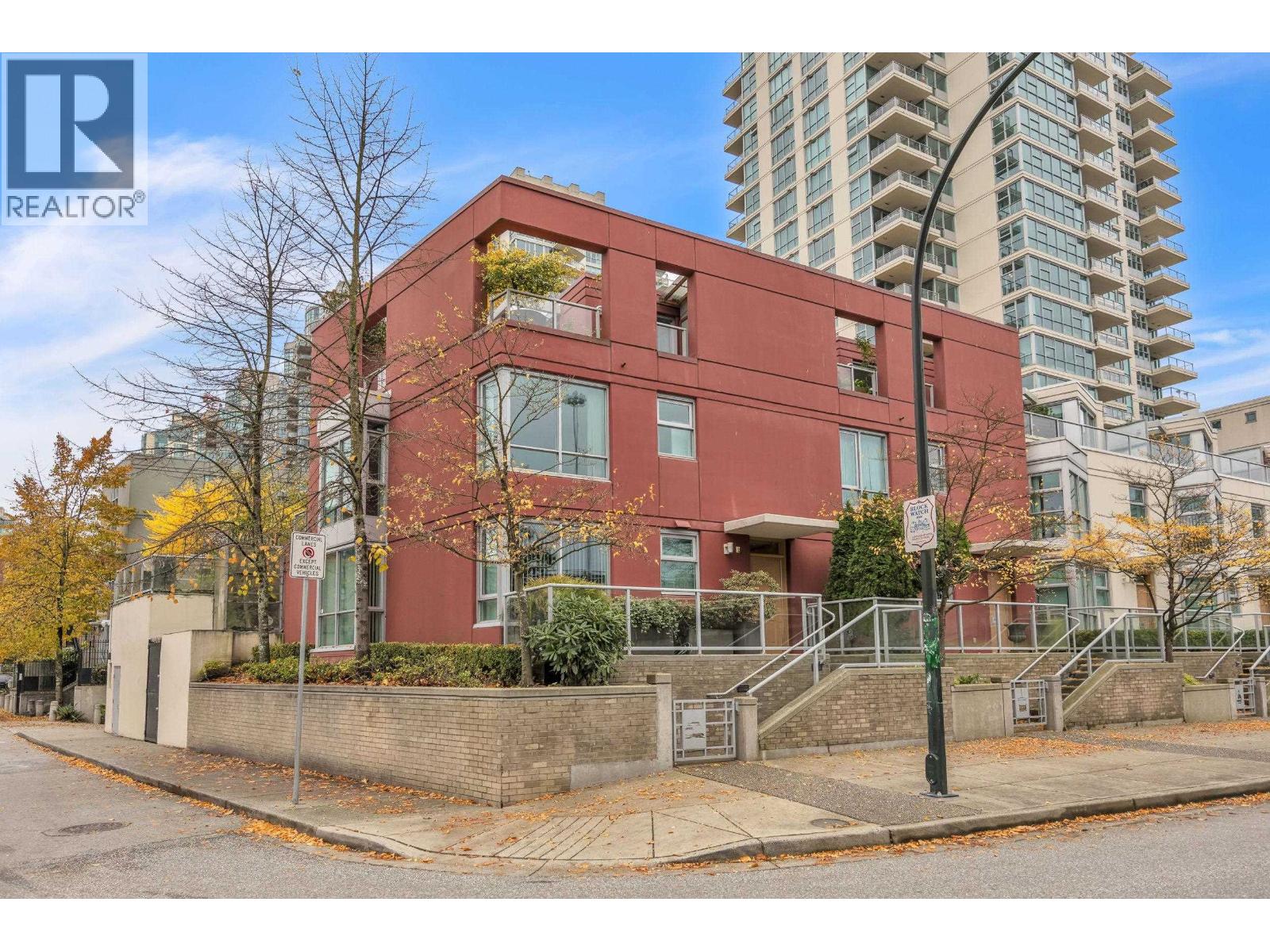168 PRIOR STREET, vancouver, British Columbia