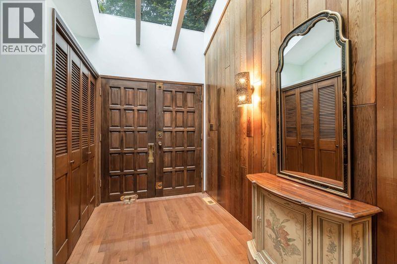 4262 Yuculta Crescent, Vancouver, British Columbia  V6N 3R5 - Photo 4 - R3071461