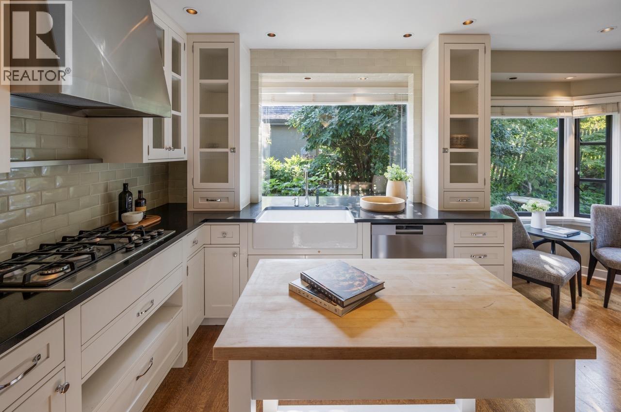 2533 Wallace Crescent, Vancouver, British Columbia  V6R 3V3 - Photo 15 - R3071909