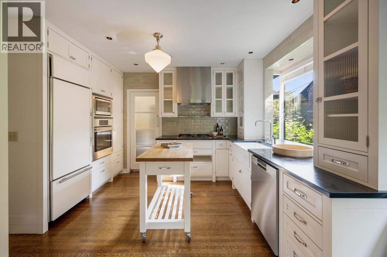 2533 Wallace Crescent, Vancouver, British Columbia  V6R 3V3 - Photo 19 - R3071909