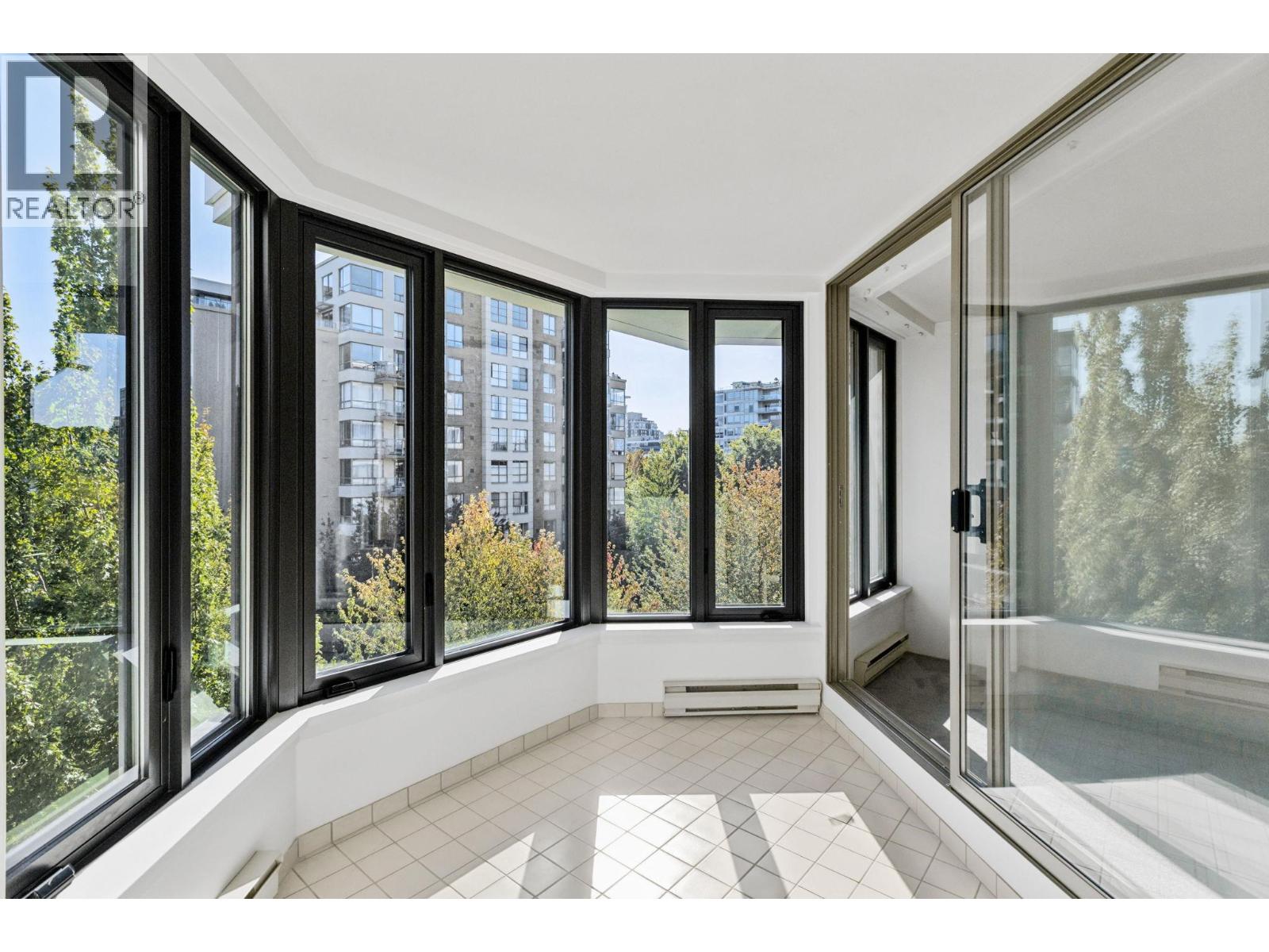 609 2201 Pine Street, Vancouver, British Columbia  V6J 5E7 - Photo 11 - R3072177