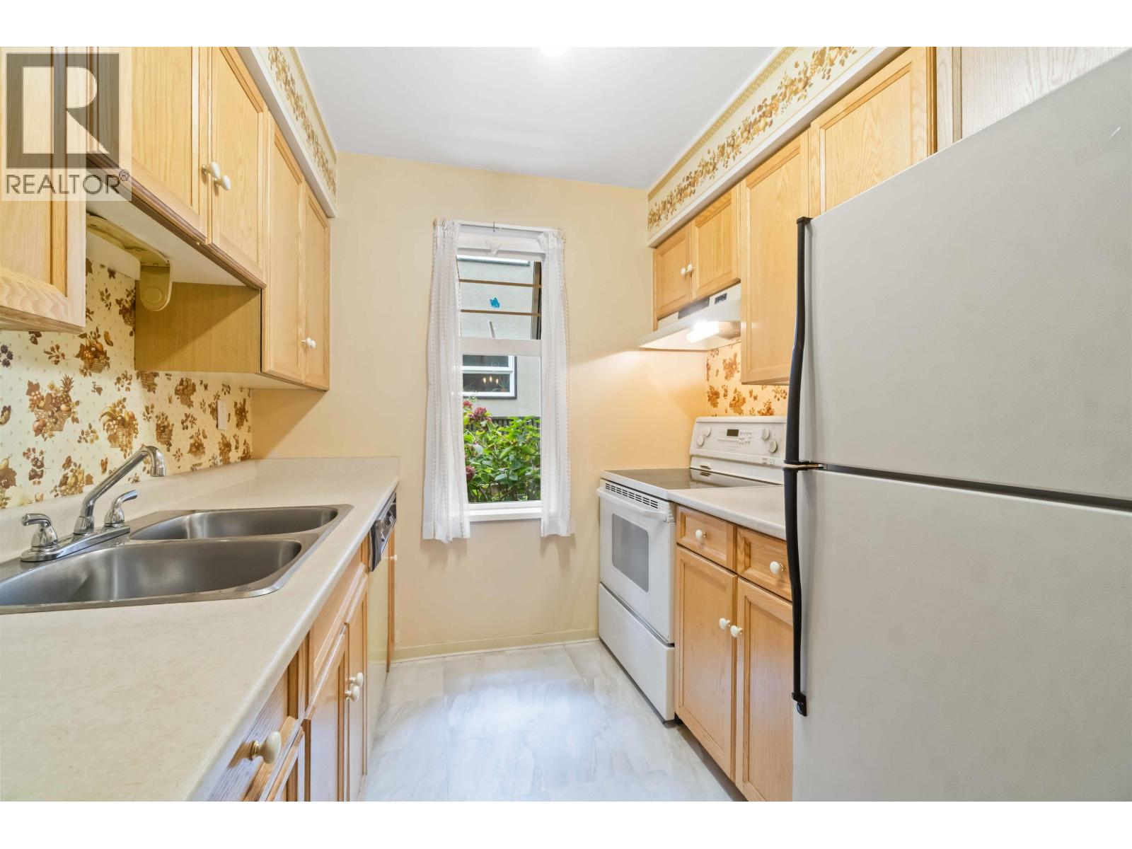 102 1352 W 10th Avenue, Vancouver, British Columbia  V6H 1J6 - Photo 16 - R3072581