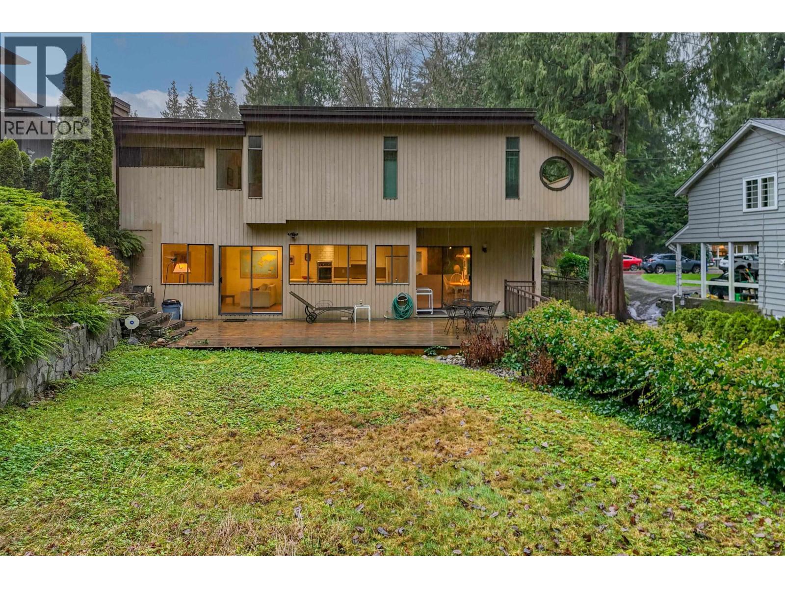 976 Prospect Avenue, North Vancouver, British Columbia  V7R 2M4 - Photo 37 - R3080397