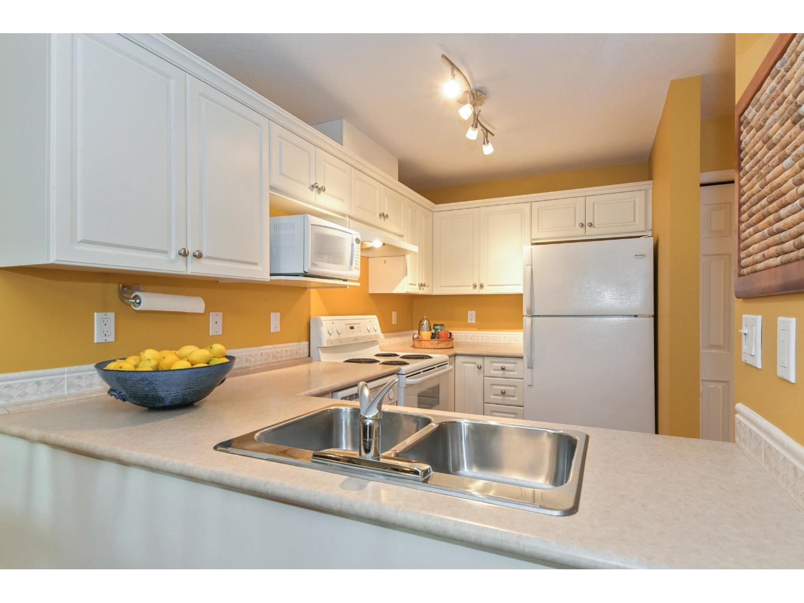 203 1280 Merklin Street, White Rock, British Columbia  V4B 4B9 - Photo 11 - R3080762