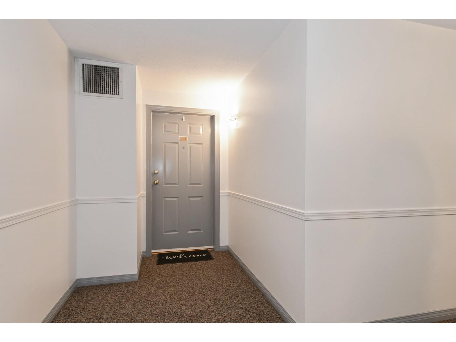 203 1280 Merklin Street, White Rock, British Columbia  V4B 4B9 - Photo 5 - R3080762