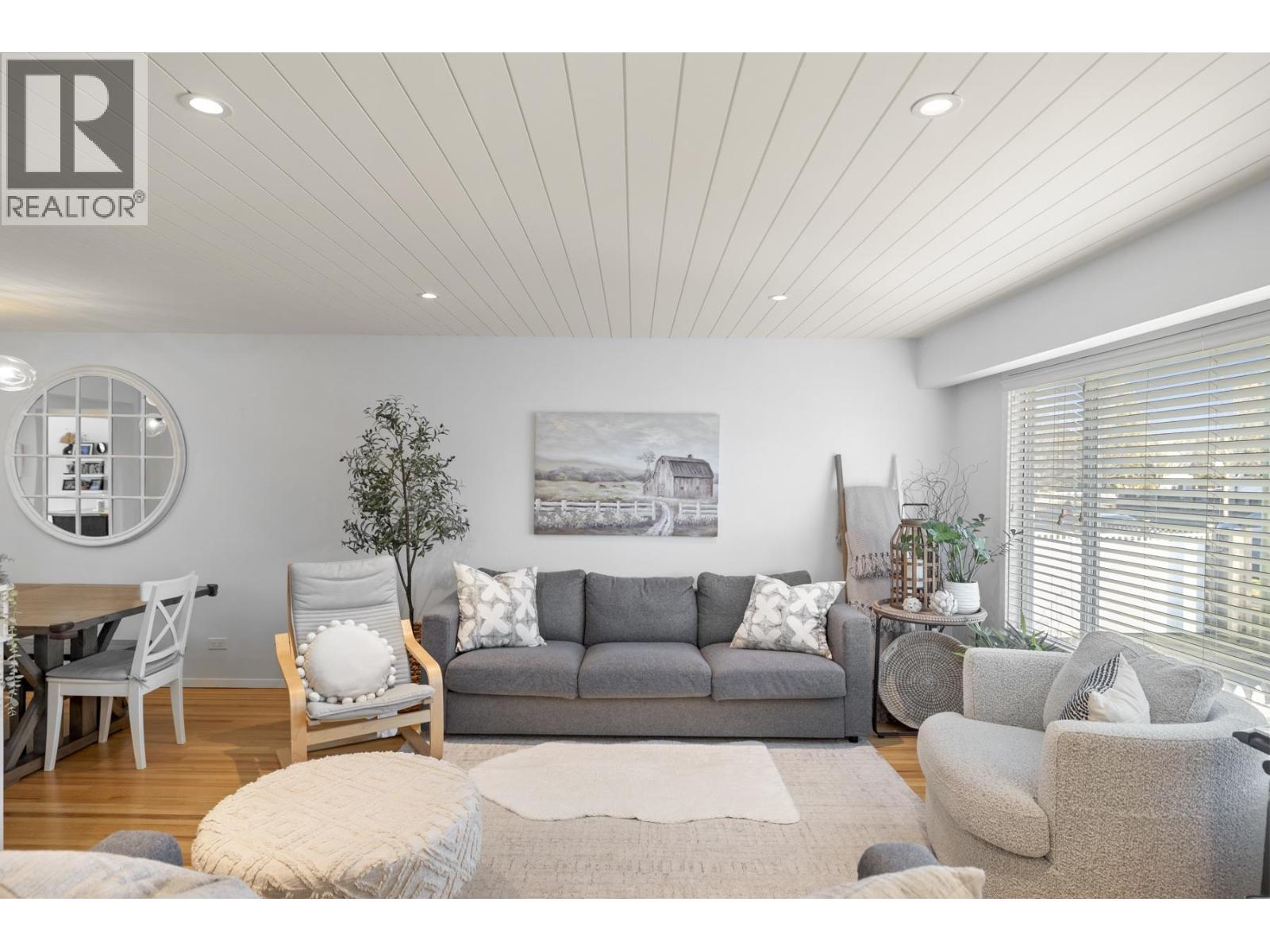 6529 Dawson Street, Vancouver, British Columbia  V5S 2W2 - Photo 6 - R3082497