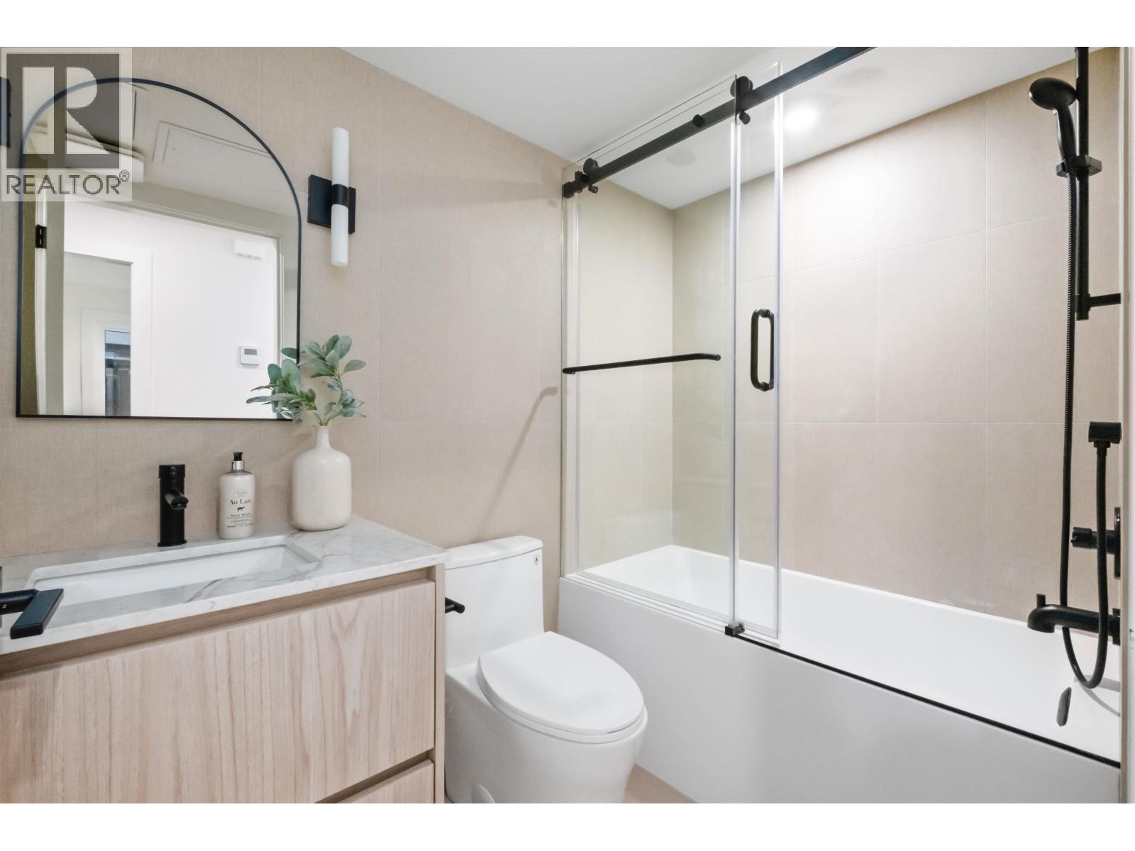 4 2667 E Pender Street, Vancouver, British Columbia  V5K 2B6 - Photo 19 - R3084603