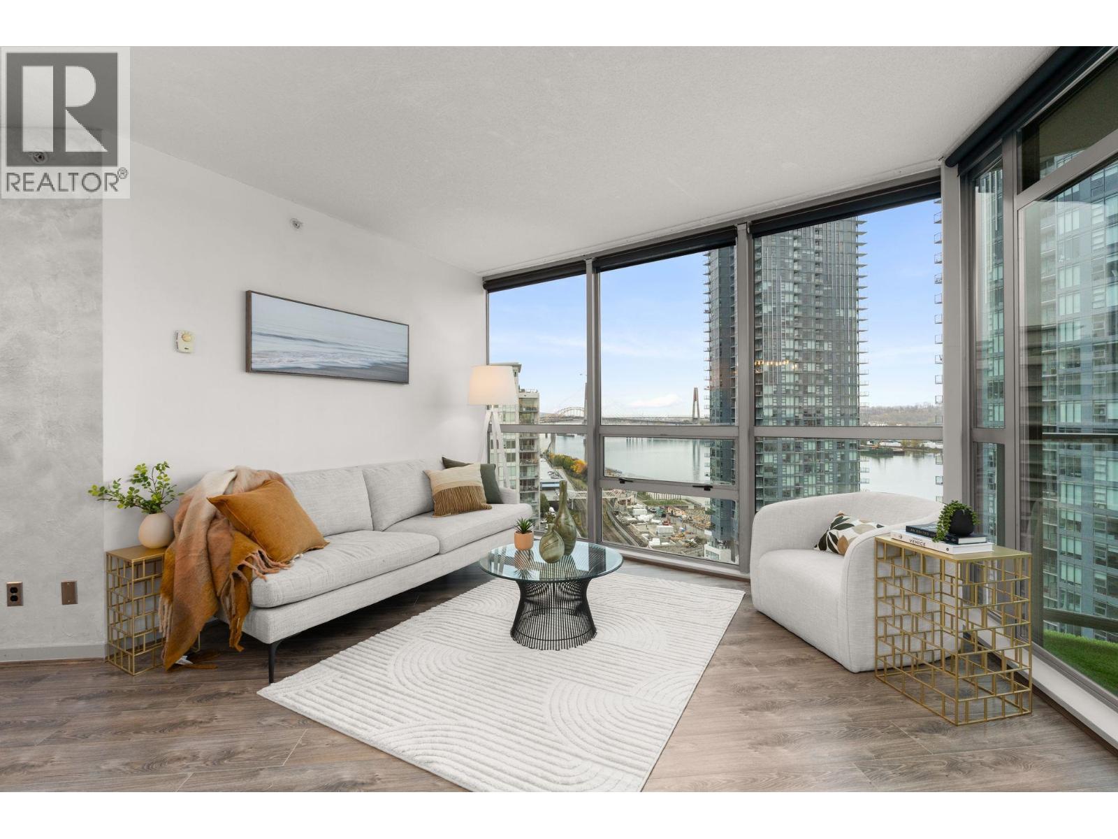 1908 14 BEGBIE STREET, new westminster, British Columbia