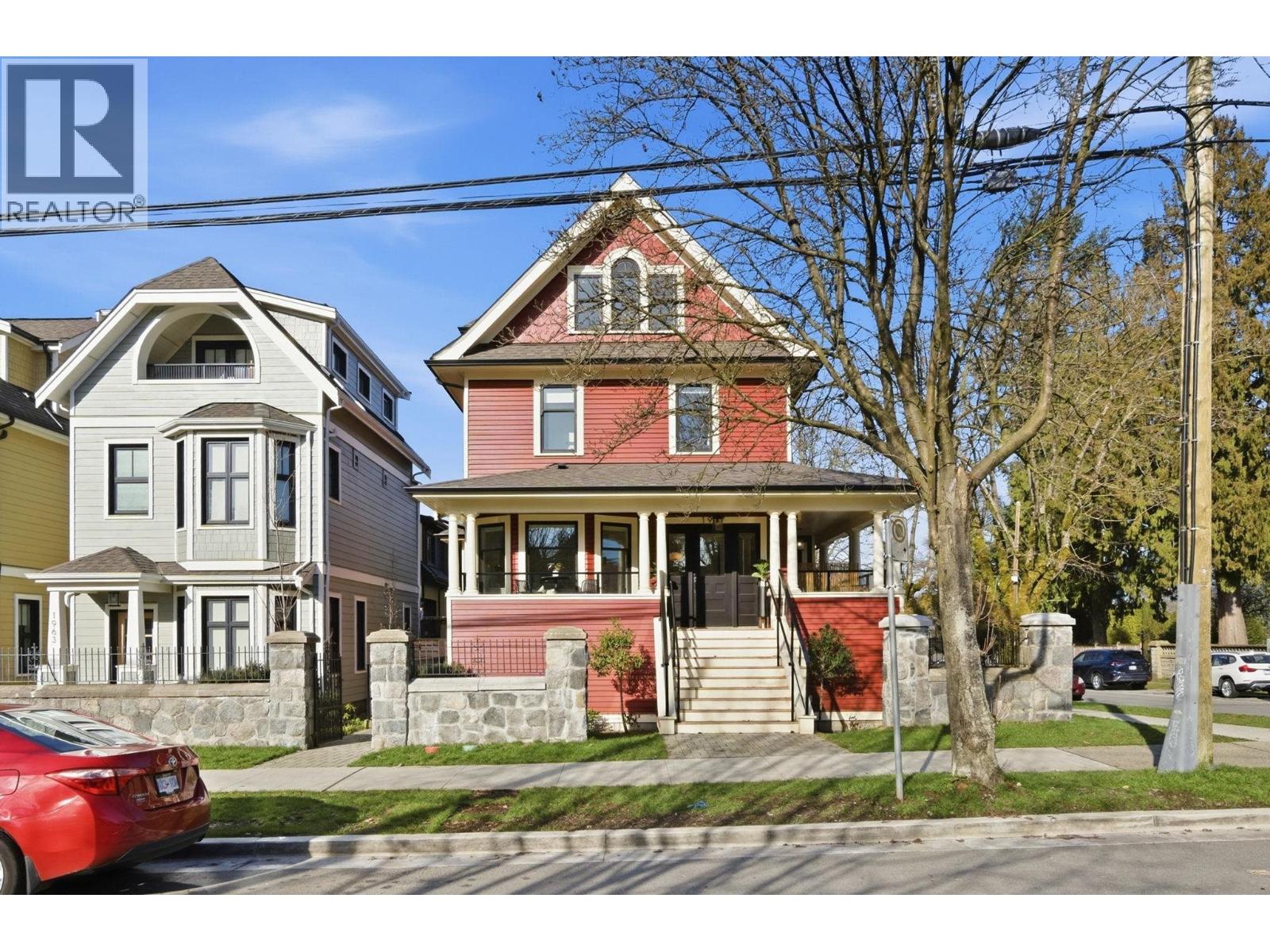 1967 Napier Street, Vancouver, British Columbia  V5L 2N6 - Photo 3 - R3089573